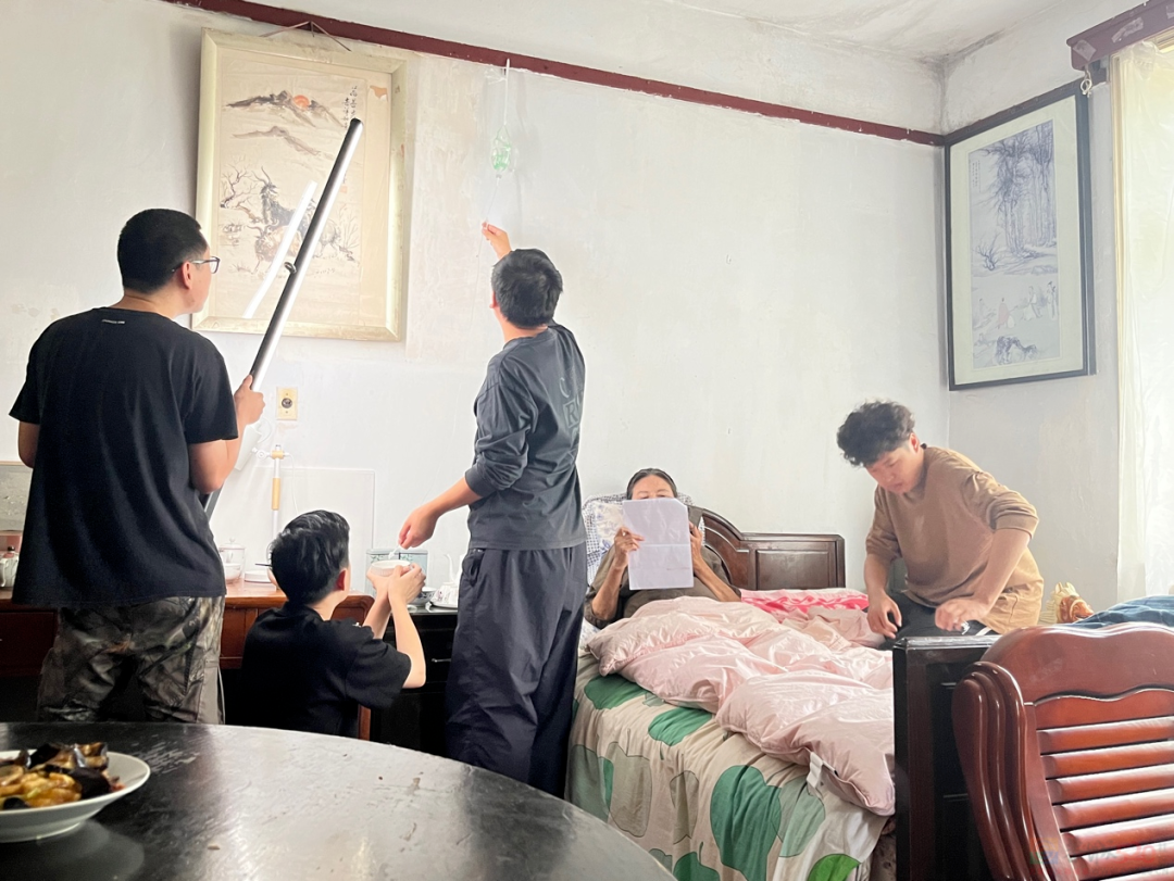 气晕全网的“恶婆婆”，人设是演的、月入4万712 / 作者:儿时的回忆 / 帖子ID:312944