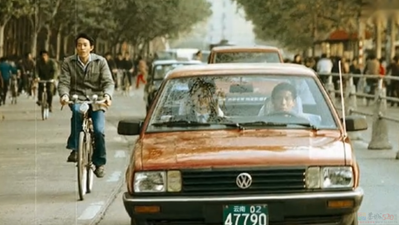 国产剧有钱人最爱的“神车”，现实中身价跳水、月售仅一辆880 / 作者:儿时的回忆 / 帖子ID:312984