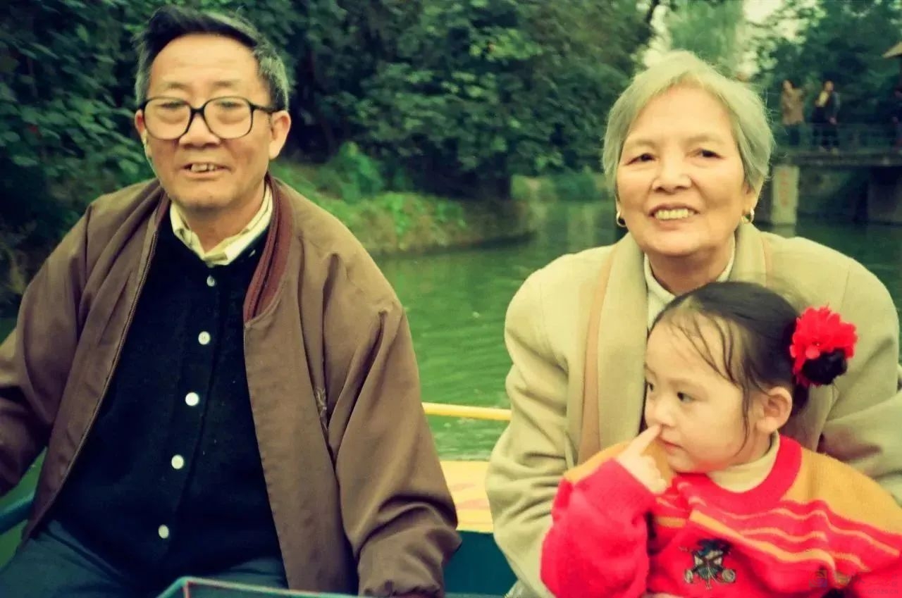 那些外公外婆带大的孩子1 / 作者:儿时的回忆 / 帖子ID:313138