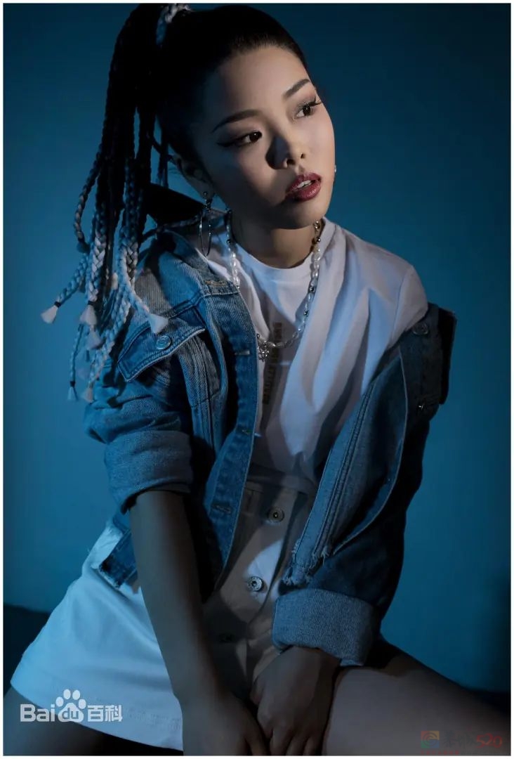 “最丑童星”整容式近照曝光！莫小贝都32岁了，我还在拿《武林外传》当电子榨菜……142 / 作者:儿时的回忆 / 帖子ID:313429