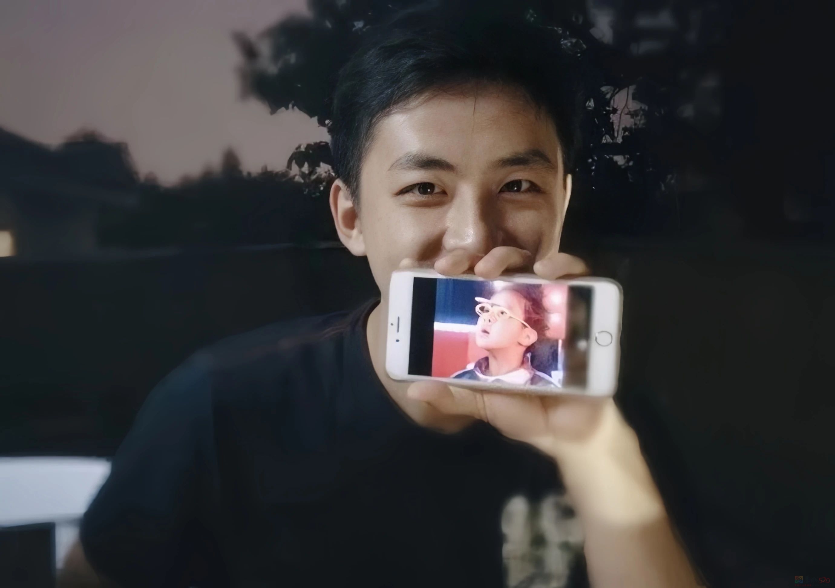 “最丑童星”整容式近照曝光！莫小贝都32岁了，我还在拿《武林外传》当电子榨菜……935 / 作者:儿时的回忆 / 帖子ID:313429