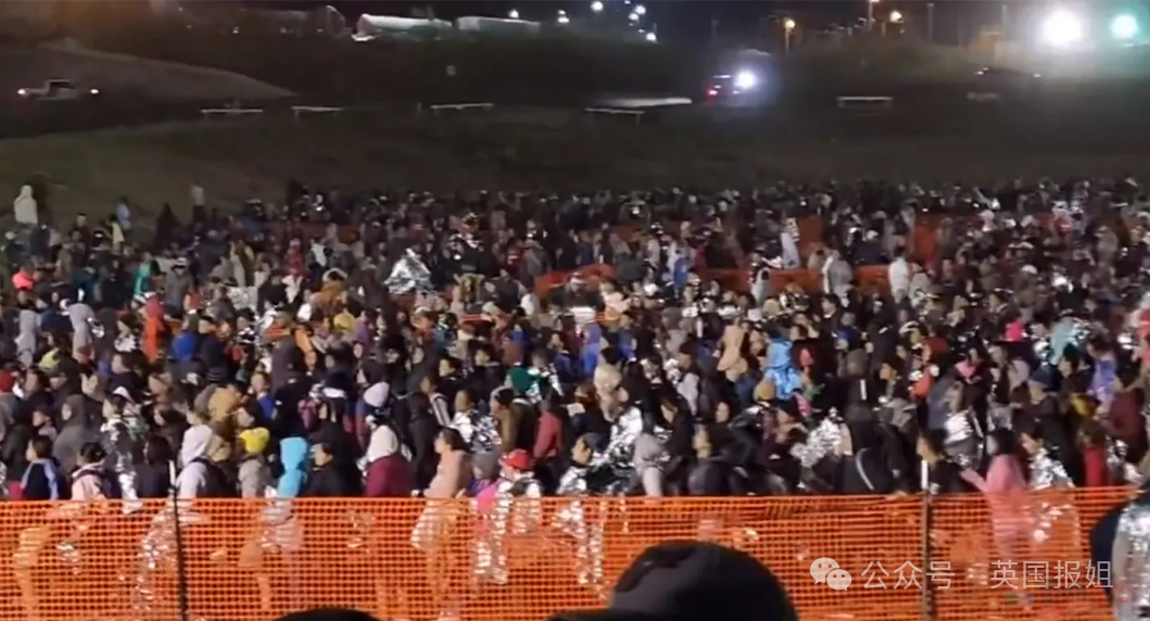美国要内战？纽约给难民发钱引众怒，得州拒收难民上武装和总统硬刚！615 / 作者:放眼看世界 / 帖子ID:313486