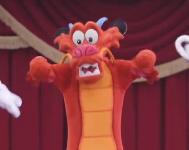 笑傻了，现在每个城市地标都有一条丑爆的龙135 / 作者:儿时的回忆 / 帖子ID:313567