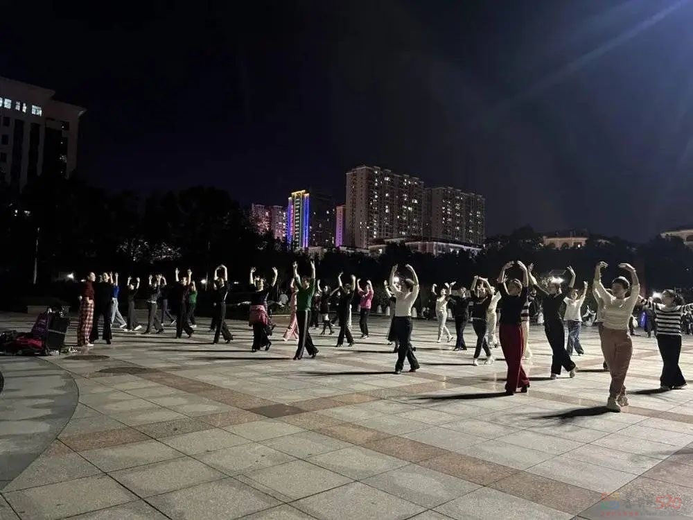 返乡潮退去后，才是真实的县城496 / 作者:儿时的回忆 / 帖子ID:313760