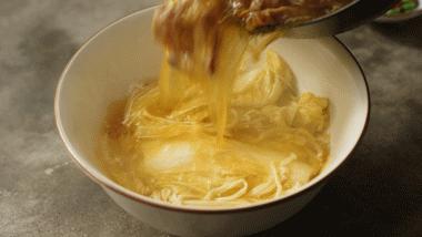 肥牛最快秒光的做法。766 / 作者:爱生活爱美食 / 帖子ID:313928