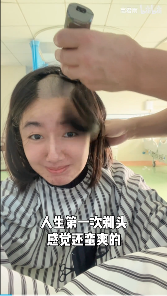 被送进ICU的“点读机女孩”，骗你“So easy”882 / 作者:儿时的回忆 / 帖子ID:314224