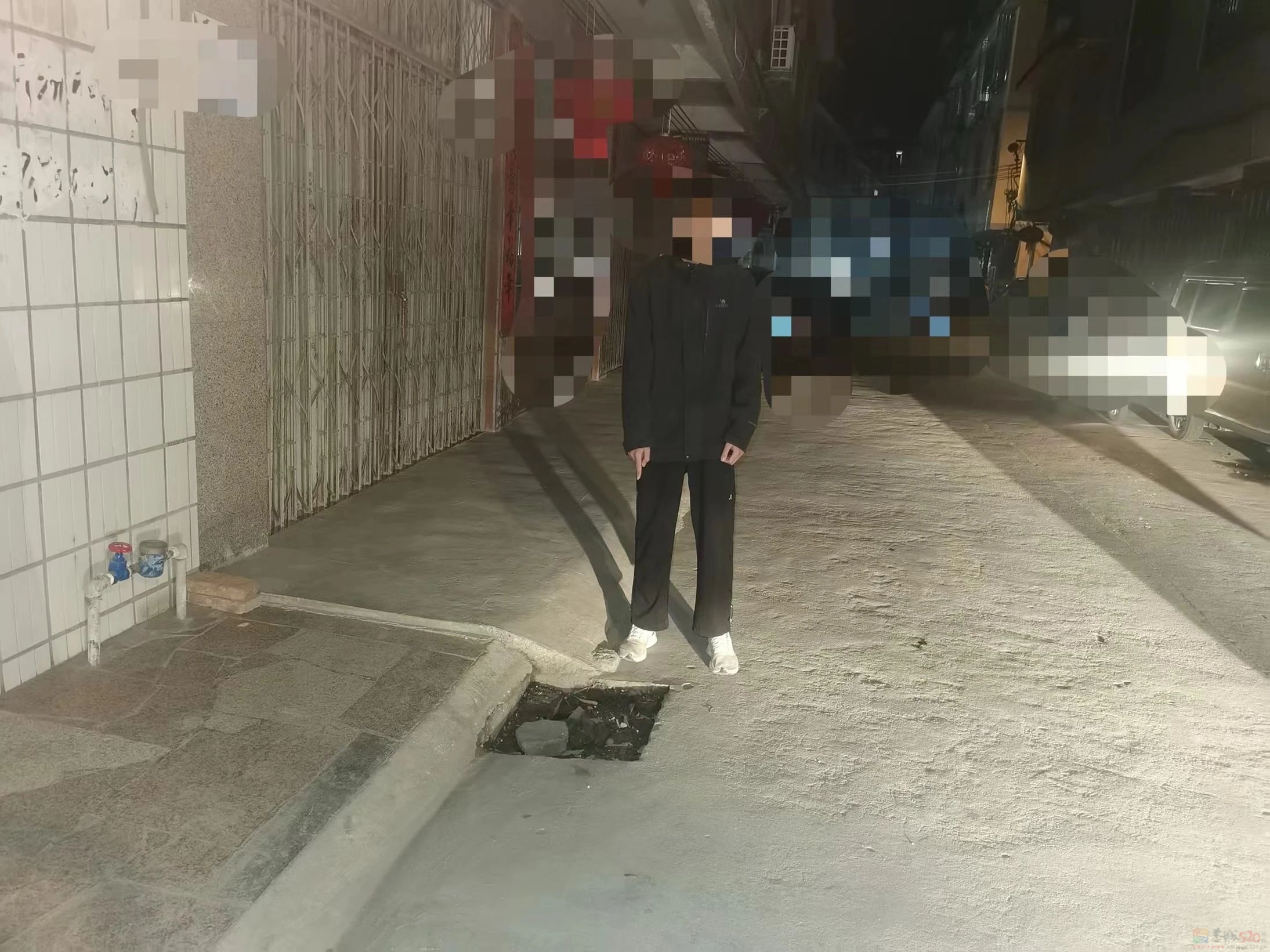偷下水道“盖板”的贼，2小时被抓住了！930 / 作者:论坛小编01 / 帖子ID:314282
