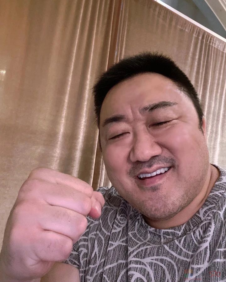 53岁韩国猛男一夜爆火，被中国网友捧为头像界顶流：太管用了！838 / 作者:放眼看世界 / 帖子ID:314309