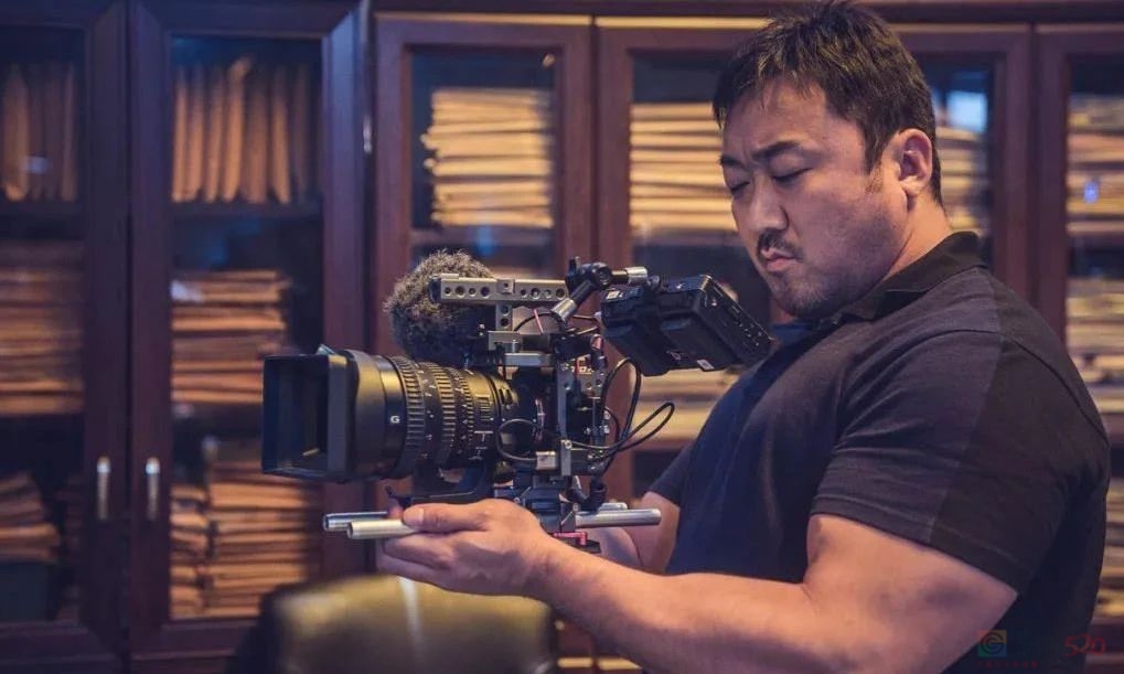 53岁韩国猛男一夜爆火，被中国网友捧为头像界顶流：太管用了！270 / 作者:放眼看世界 / 帖子ID:314309