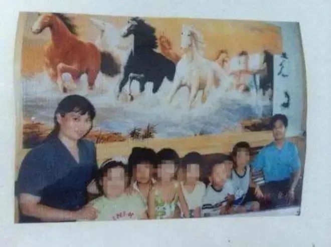 跨省群殴、亲人入狱，曾是“男人天堂”的“蓝翔”注销了161 / 作者:儿时的回忆 / 帖子ID:314324