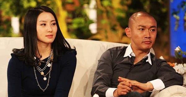 比李嘉欣还爽的内娱阔太：每月拿300万生活费，把老公当儿子哄……176 / 作者:儿时的回忆 / 帖子ID:314566