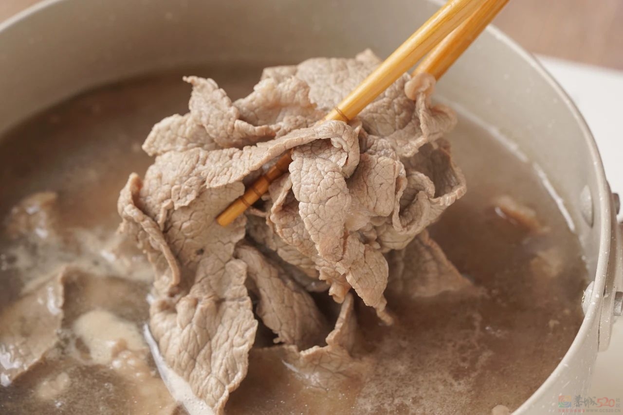 麻烦大家停一下手上的工作来接这一口好吃的。515 / 作者:爱生活爱美食 / 帖子ID:314743