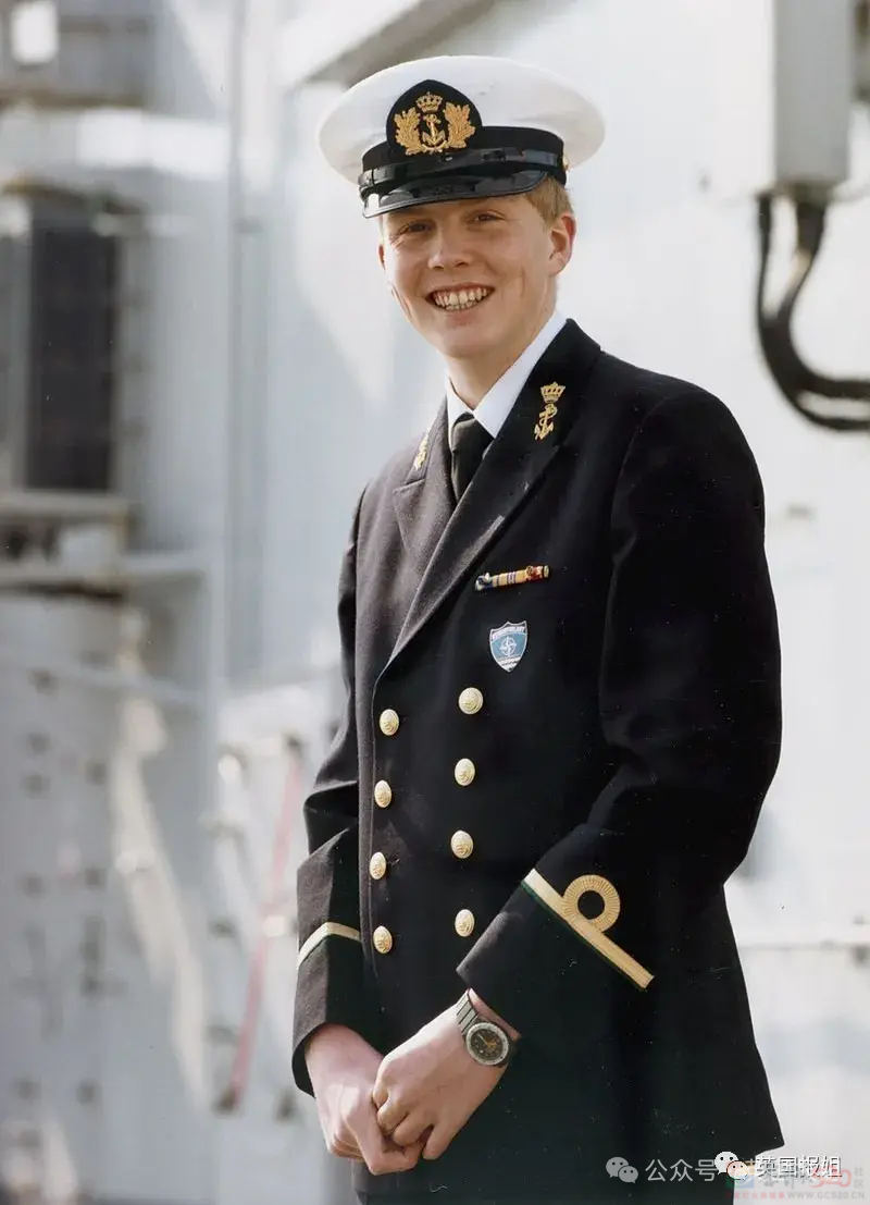 荷兰国王生日，全国大放假！亲民逗比一家五口带民众狂欢，三位公主福气长相超吸睛！827 / 作者:放眼看世界 / 帖子ID:314914