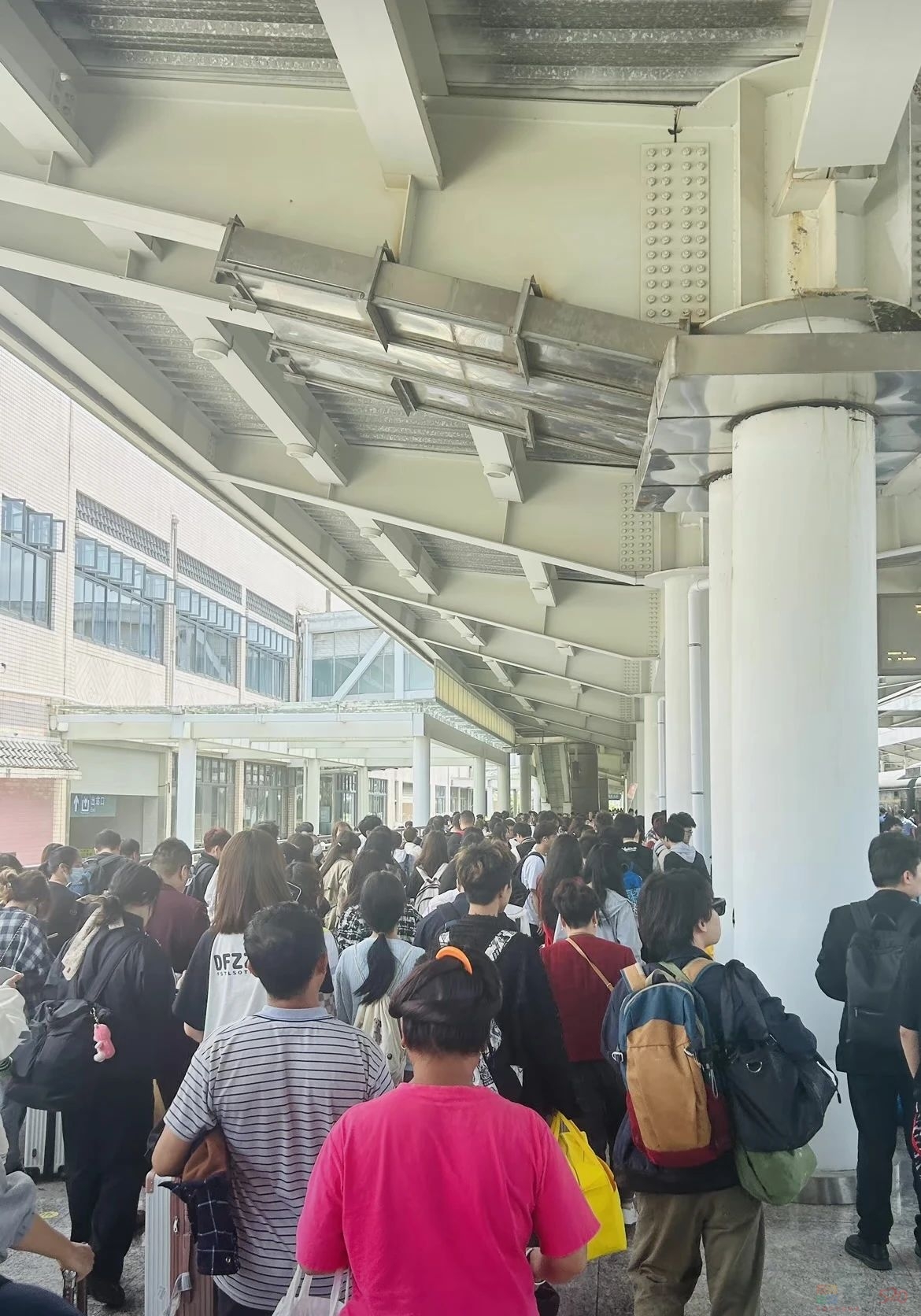 震撼直击！桂林大爆发670 / 作者:尹以为荣 / 帖子ID:314978