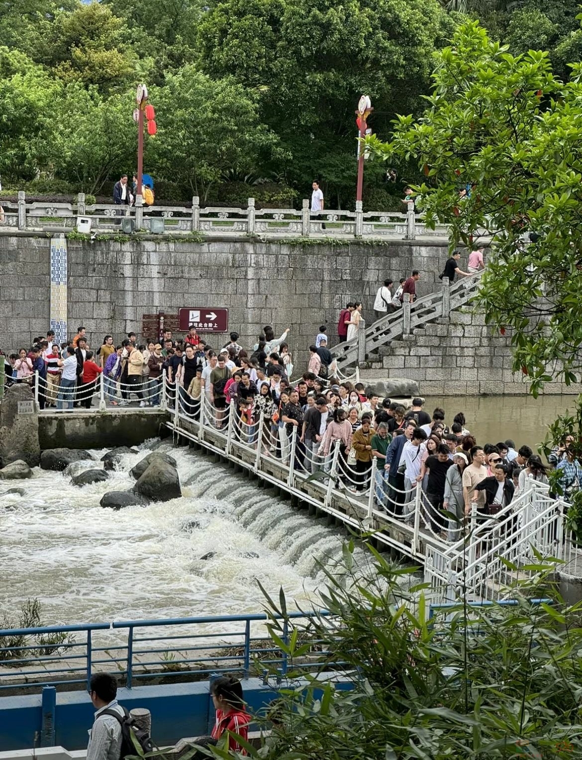 震撼直击！桂林大爆发120 / 作者:尹以为荣 / 帖子ID:314978