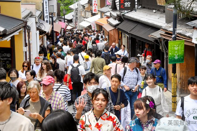 日本人嫌弃外国游客是“公害”！日元暴跌游客挤爆，专家提议外国人交游客税，吃饭给更高价？585 / 作者:放眼看世界 / 帖子ID:315014