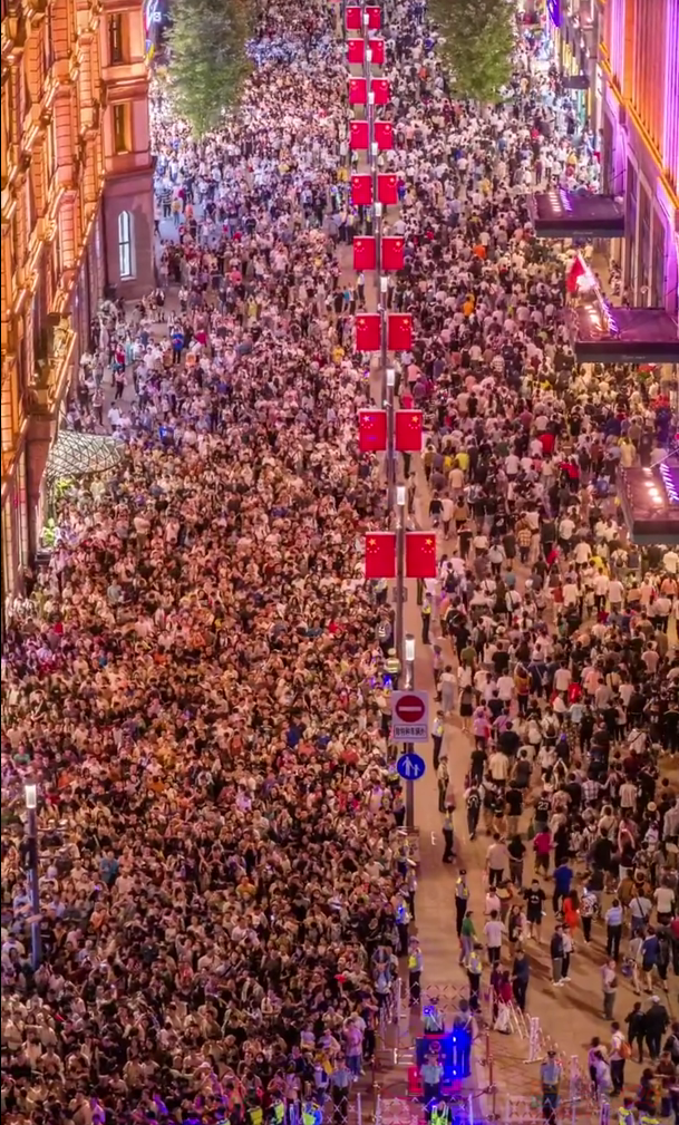 假期快结束了，我还堵在路上343 / 作者:儿时的回忆 / 帖子ID:315016