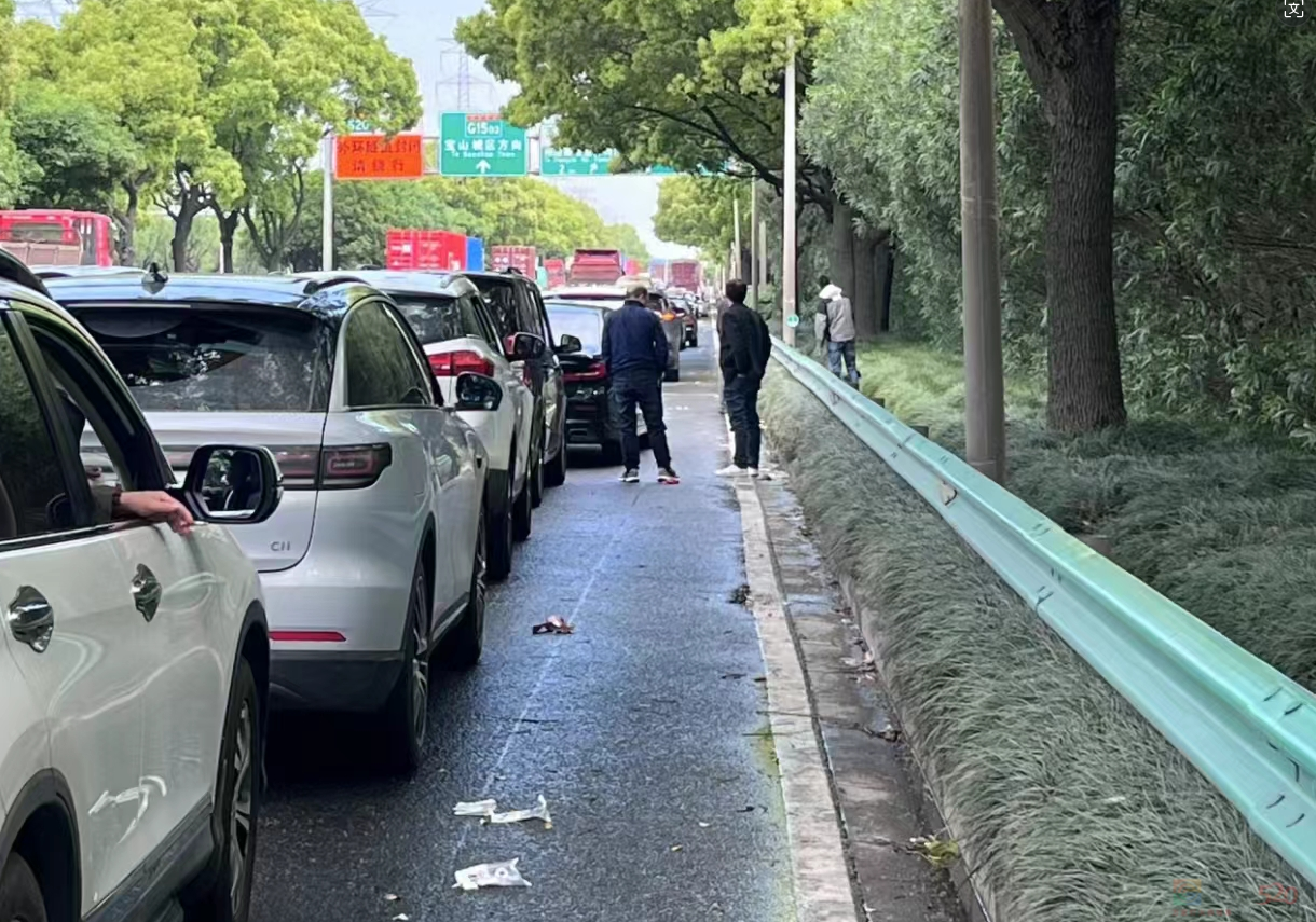 假期快结束了，我还堵在路上445 / 作者:儿时的回忆 / 帖子ID:315016