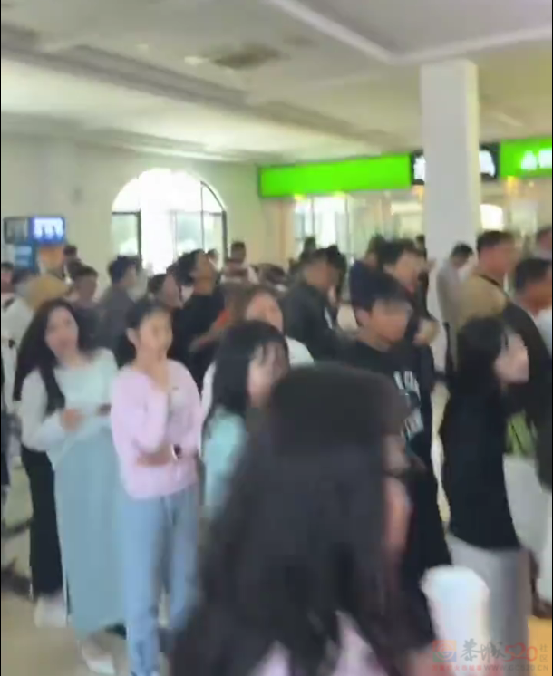 假期快结束了，我还堵在路上692 / 作者:儿时的回忆 / 帖子ID:315016