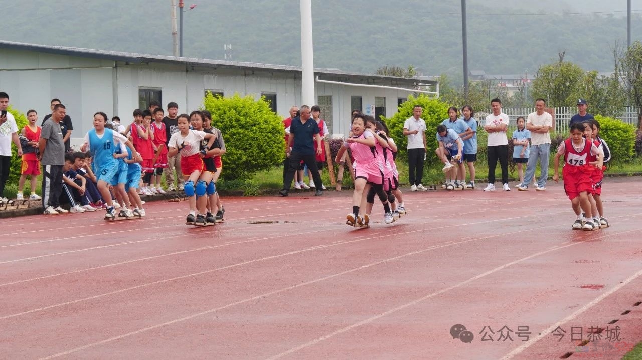 瑶乡学子正青春 民族体育展风采730 / 作者:论坛小编01 / 帖子ID:315115