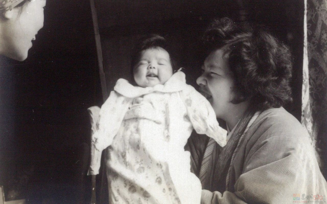 她拍下母亲变痴呆全过程，惹哭几十万网友，观众说：感谢你拍了这个故事！726 / 作者:放眼看世界 / 帖子ID:315147