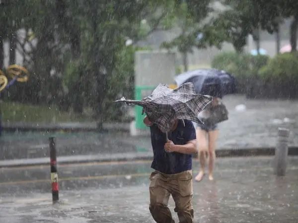 冲上32℃！一大波局部大暴雨+特大暴雨马上杀到！桂林人挺住！836 / 作者:尹以为荣 / 帖子ID:315216