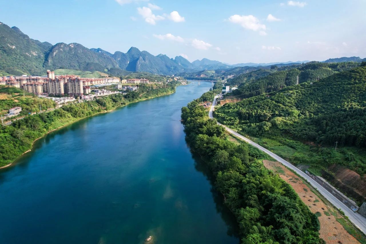 广西唯一！这条路被国家点名，火“出圈”了！519 / 作者:尹以为荣 / 帖子ID:315381