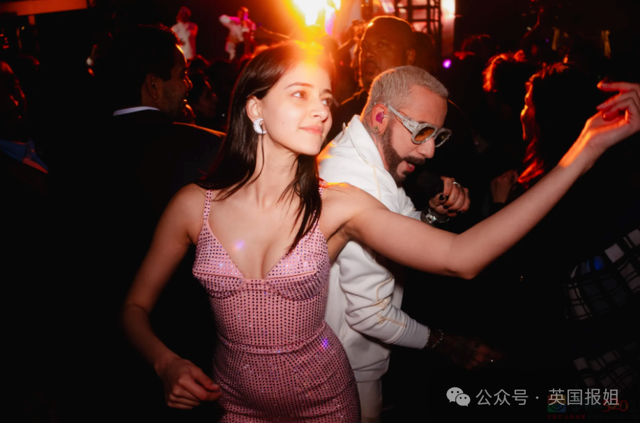 亚洲首富之子砸几百亿娶白富美！两场婚前派对惊呆全球，包游轮请上千宾客游欧洲，未婚妻疯狂变装！762 / 作者:放眼看世界 / 帖子ID:315740