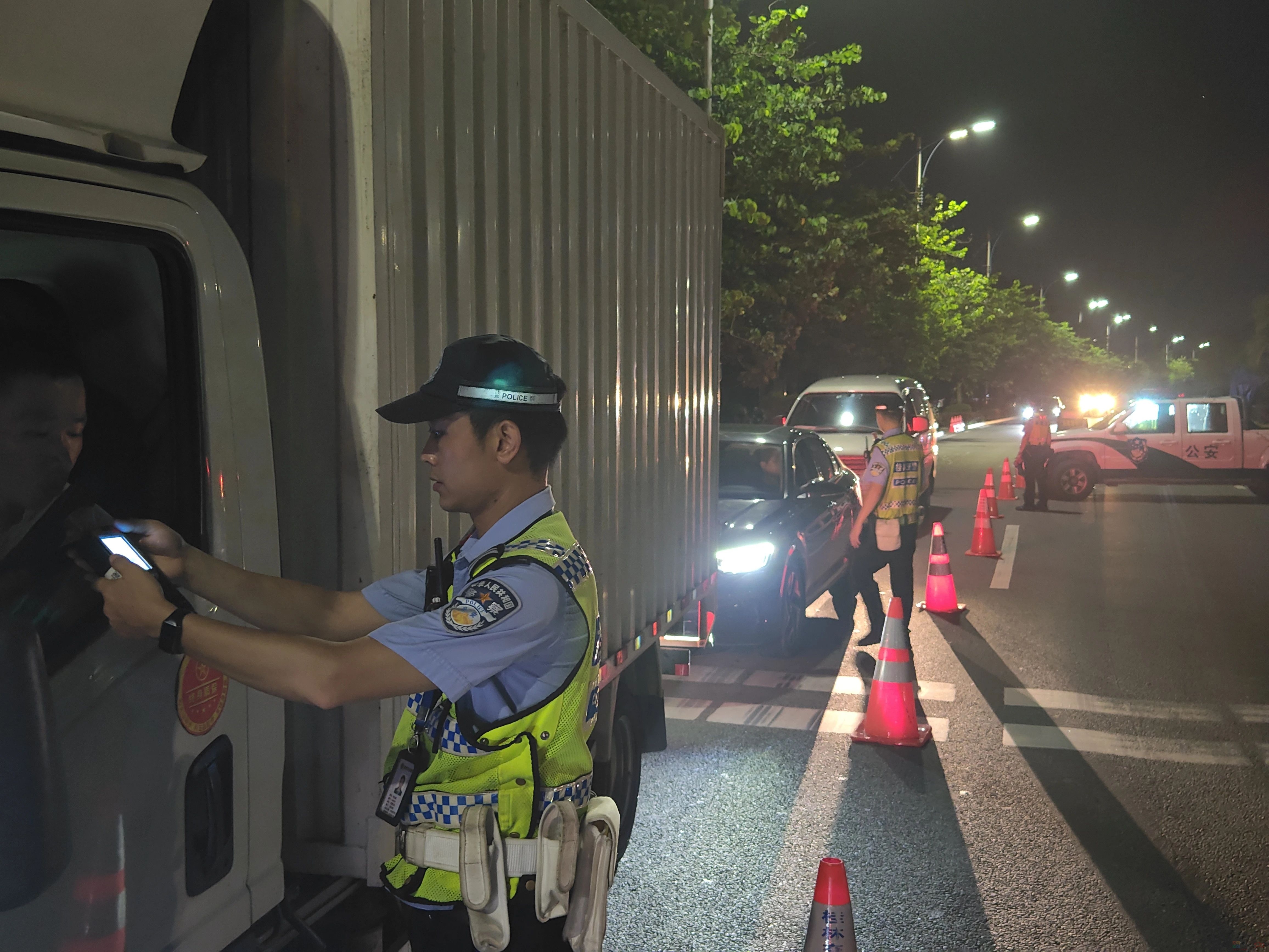 桂林交警周末三天查获130名酒驾司机 | 夏季行动793 / 作者:尹以为荣 / 帖子ID:316083
