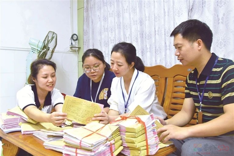 广西严惩违规吃喝！整治吃公函、吃老板、吃下级……283 / 作者:尹以为荣 / 帖子ID:316113