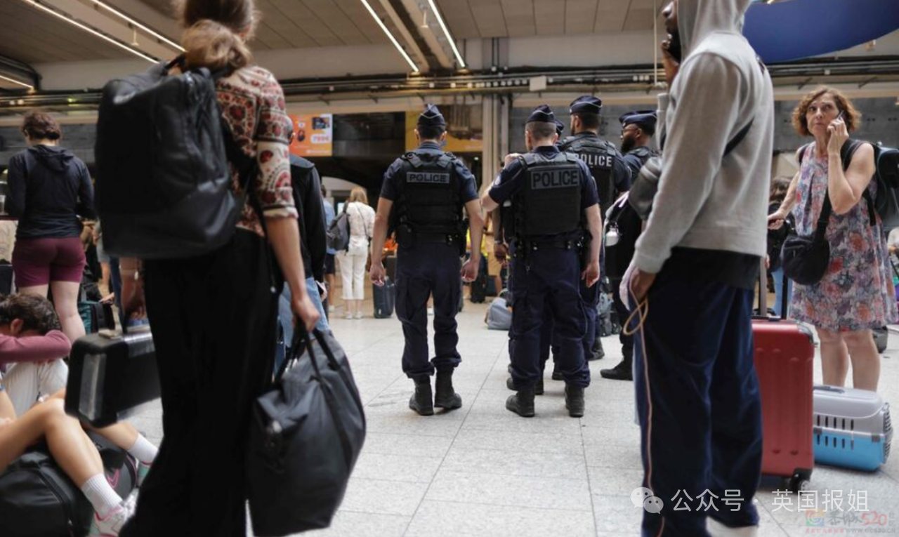 韩国队又双叒破防！开幕式被叫朝鲜后又被挂南非国旗，首金冠军名字也写错，网友：专搞我们啊？！758 / 作者:放眼看世界 / 帖子ID:316366