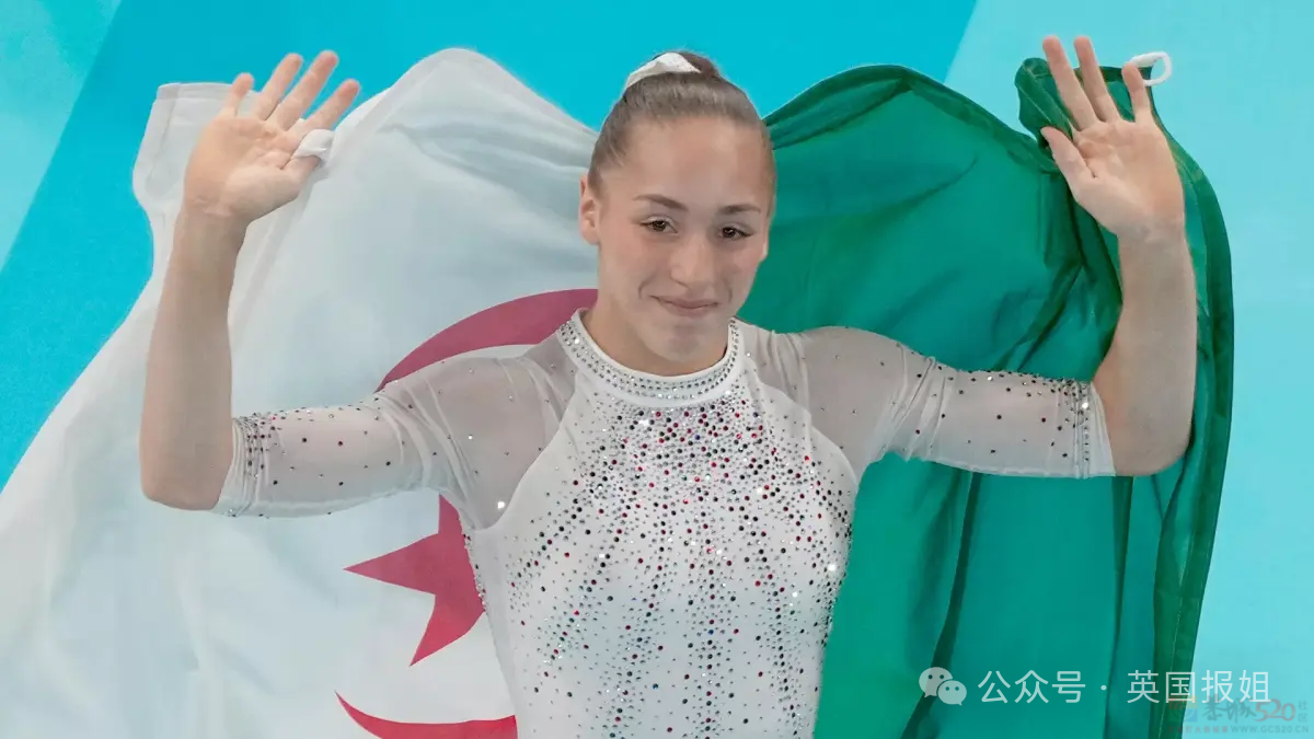 法国骚操作逼走天才体操少女？她替“敌国”出征巴黎夺金，领奖台大唱国歌：法国啊，你们大势已去！163 / 作者:放眼看世界 / 帖子ID:316512