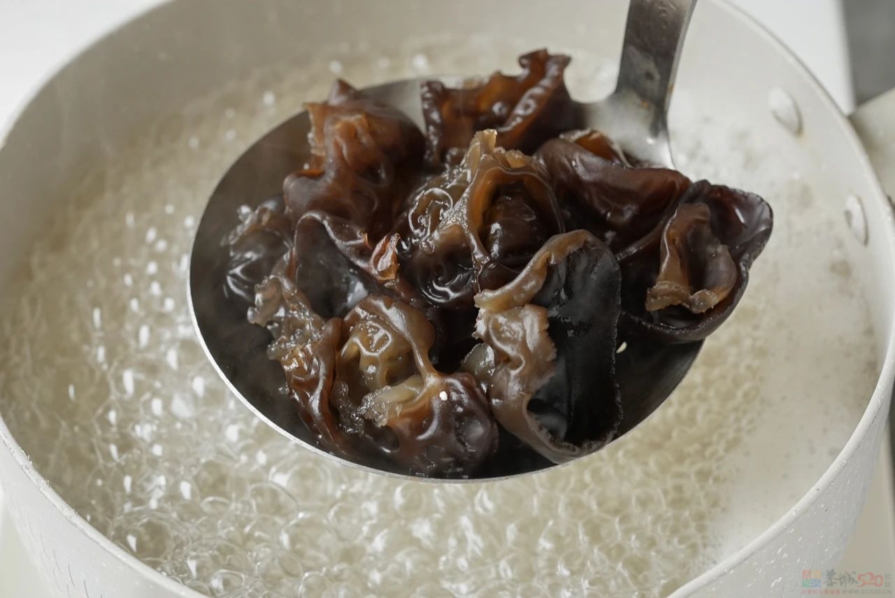 这道菜很少有人点，上桌却第一个清盘。584 / 作者:爱生活爱美食 / 帖子ID:316526