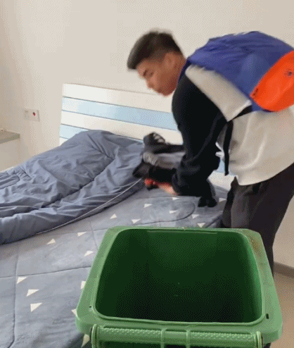 “垃圾桶爆改行李箱”，这届不怕尴尬的大学生创飞所有人76 / 作者:儿时的回忆 / 帖子ID:316797