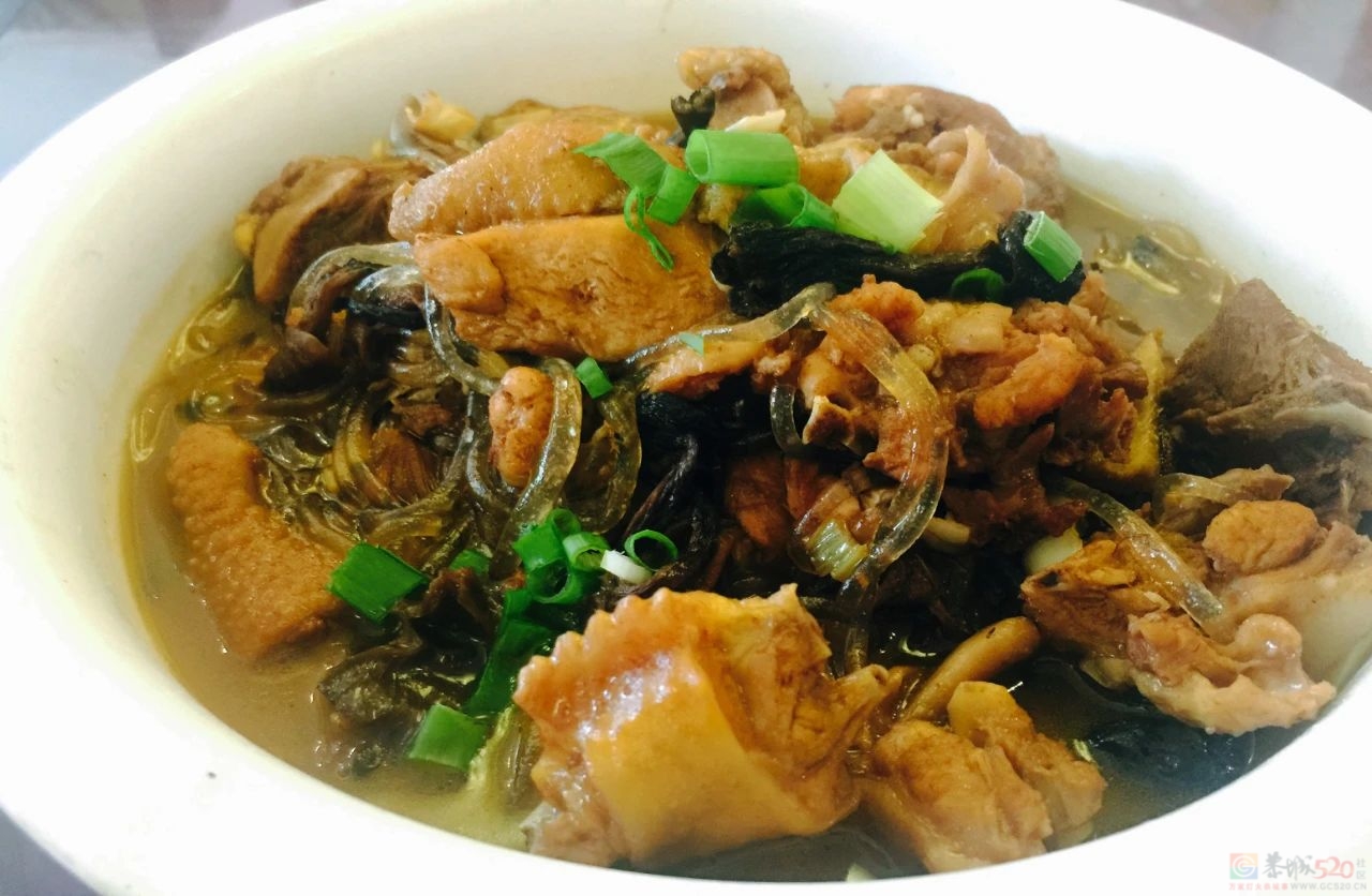 吃猪肉好还是鸡肉好？这种肉吃太多糖尿病风险高！吃肉记住3个重点445 / 作者:健康小天使 / 帖子ID:316826