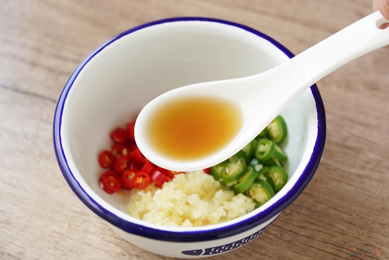 麻烦大家停一下手上的工作来呲溜这一口好吃的。90 / 作者:爱生活爱美食 / 帖子ID:317031