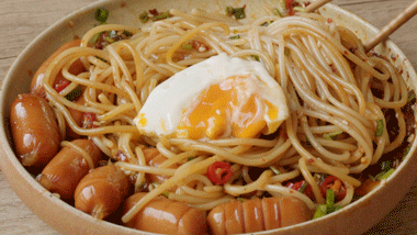 麻烦大家停一下手上的工作来呲溜这一口好吃的。801 / 作者:爱生活爱美食 / 帖子ID:317031