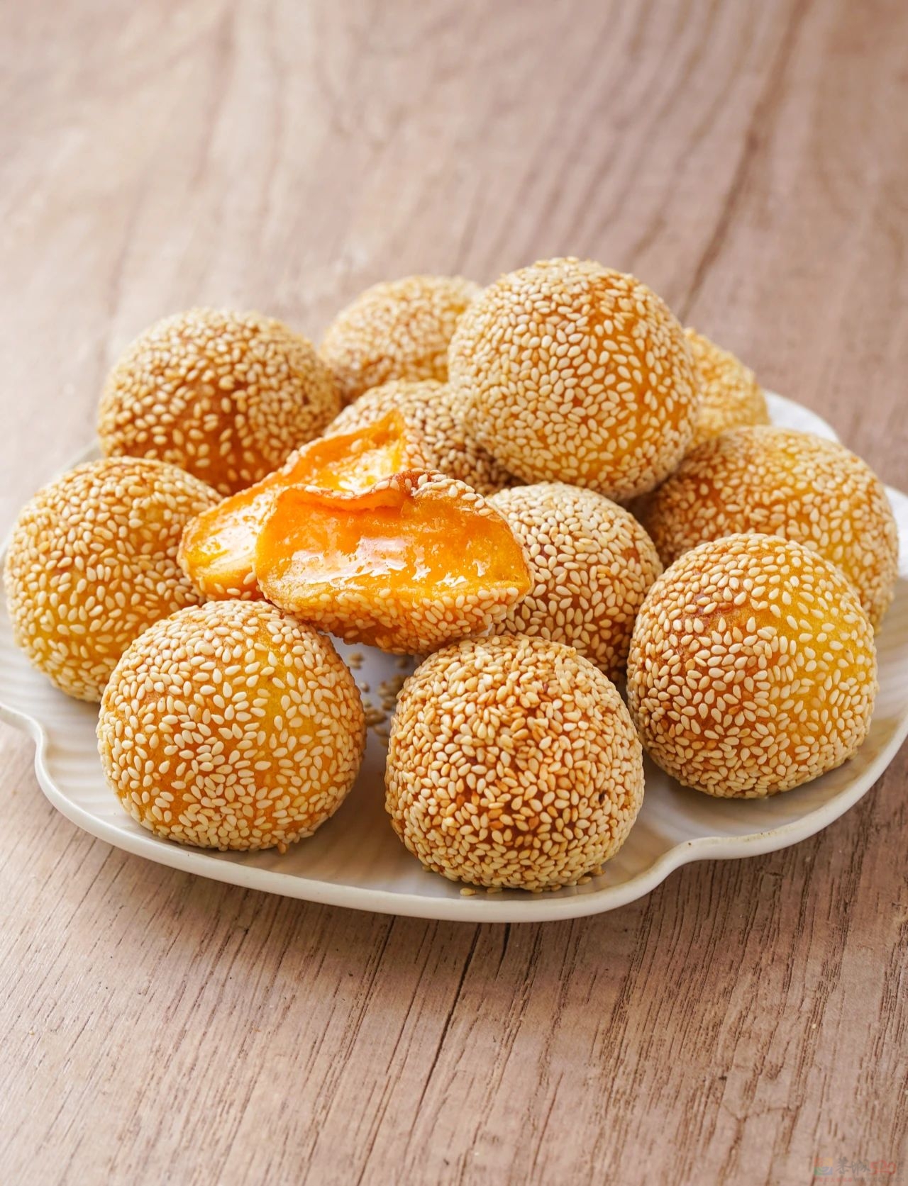 它超级圆，但压扁了更好吃。963 / 作者:爱生活爱美食 / 帖子ID:317180