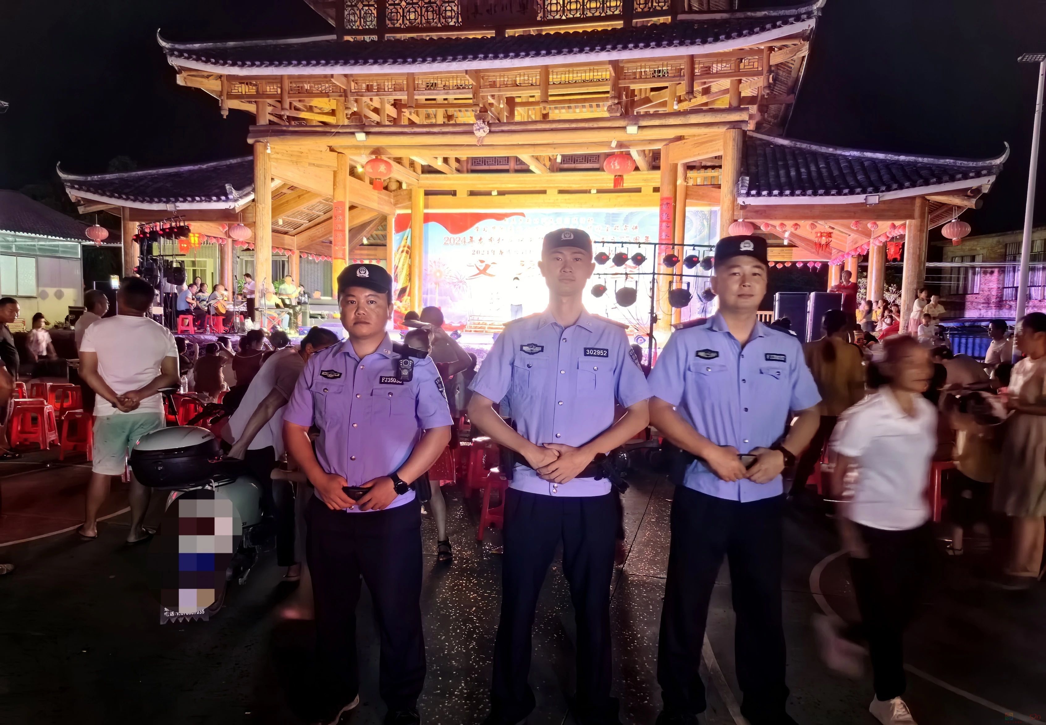 恭城公安：国庆“警”色浓 坚守护平安121 / 作者:论坛小编01 / 帖子ID:317299