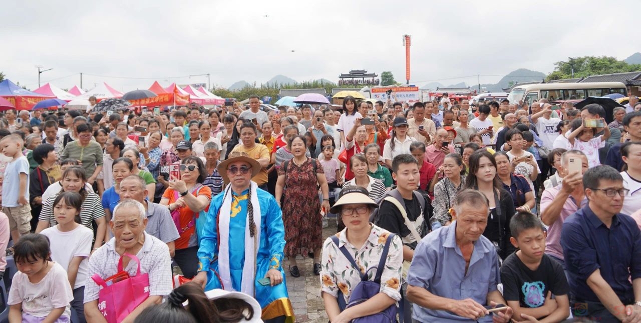 大美恭城 共享盛柿——第二十一届桂林恭城月柿节隆重开幕啦！798 / 作者:论坛小编01 / 帖子ID:317460