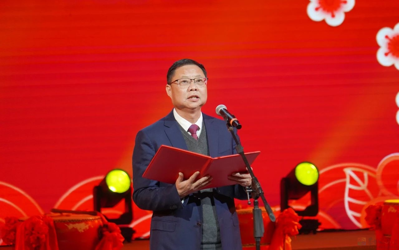 金蛇献瑞 美丽瑶乡 恭城2025年春节联欢晚会精彩上演806 / 作者:论坛小编01 / 帖子ID:318672