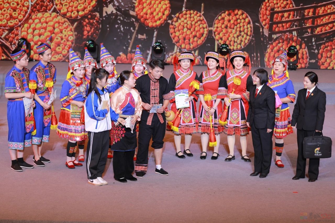 金蛇献瑞 美丽瑶乡 恭城2025年春节联欢晚会精彩上演757 / 作者:论坛小编01 / 帖子ID:318672