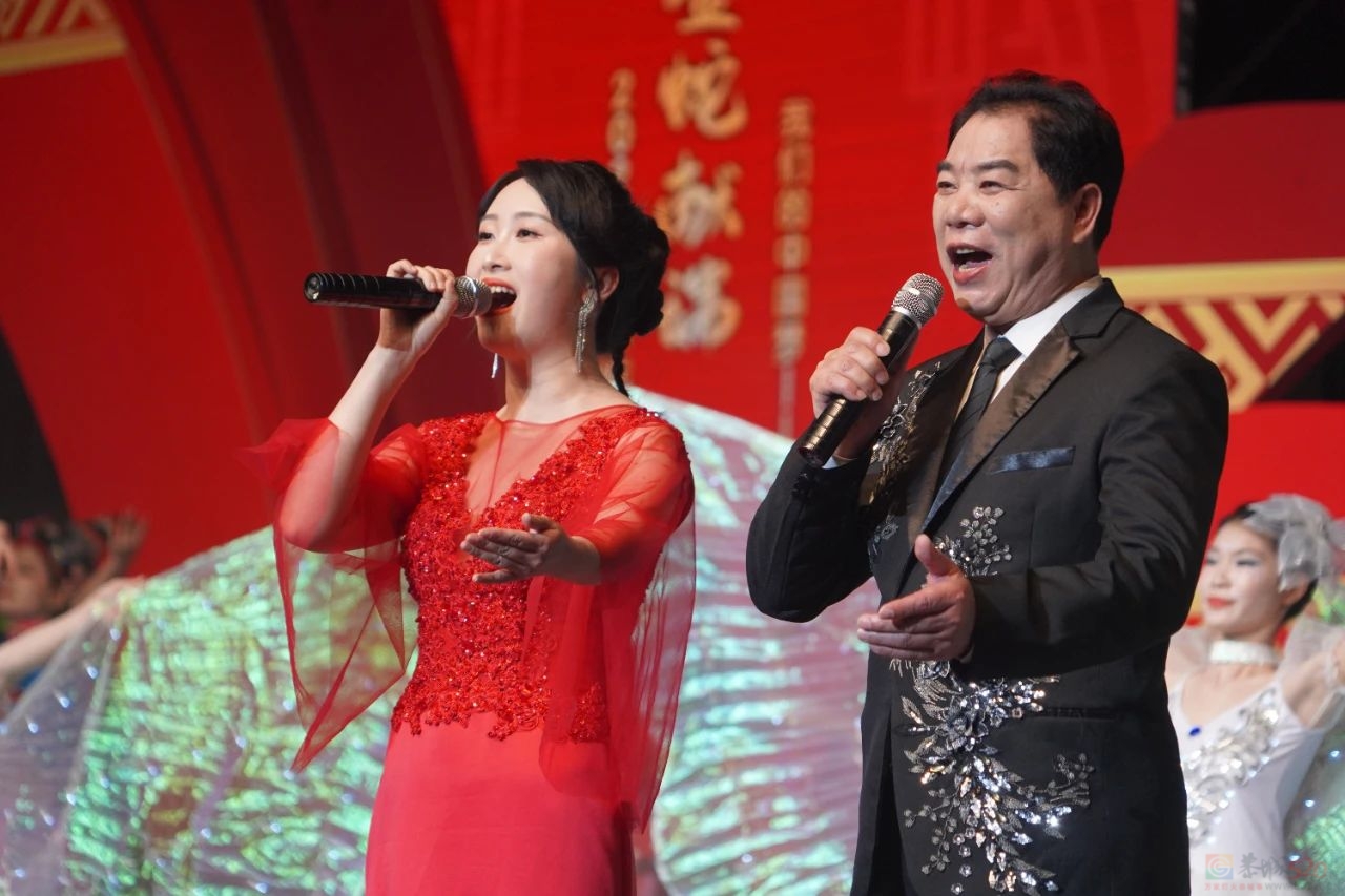 金蛇献瑞 美丽瑶乡 恭城2025年春节联欢晚会精彩上演164 / 作者:论坛小编01 / 帖子ID:318672