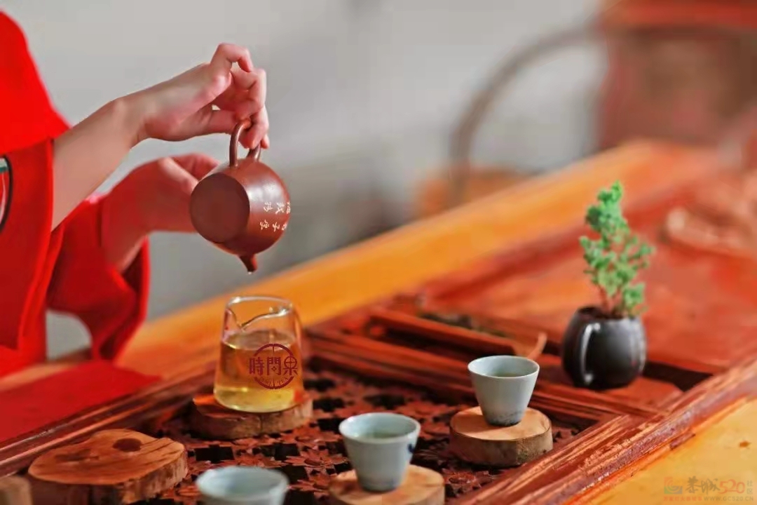 会客敬茶时的一些小礼节分享600 / 作者:时间果 / 帖子ID:321281