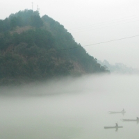 听说，桂江的雾景不错哦..