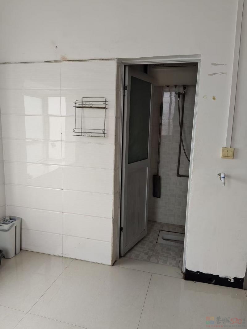 恭城东路八巷十一号520元195 / 作者:O_o5 / 帖子ID:320898