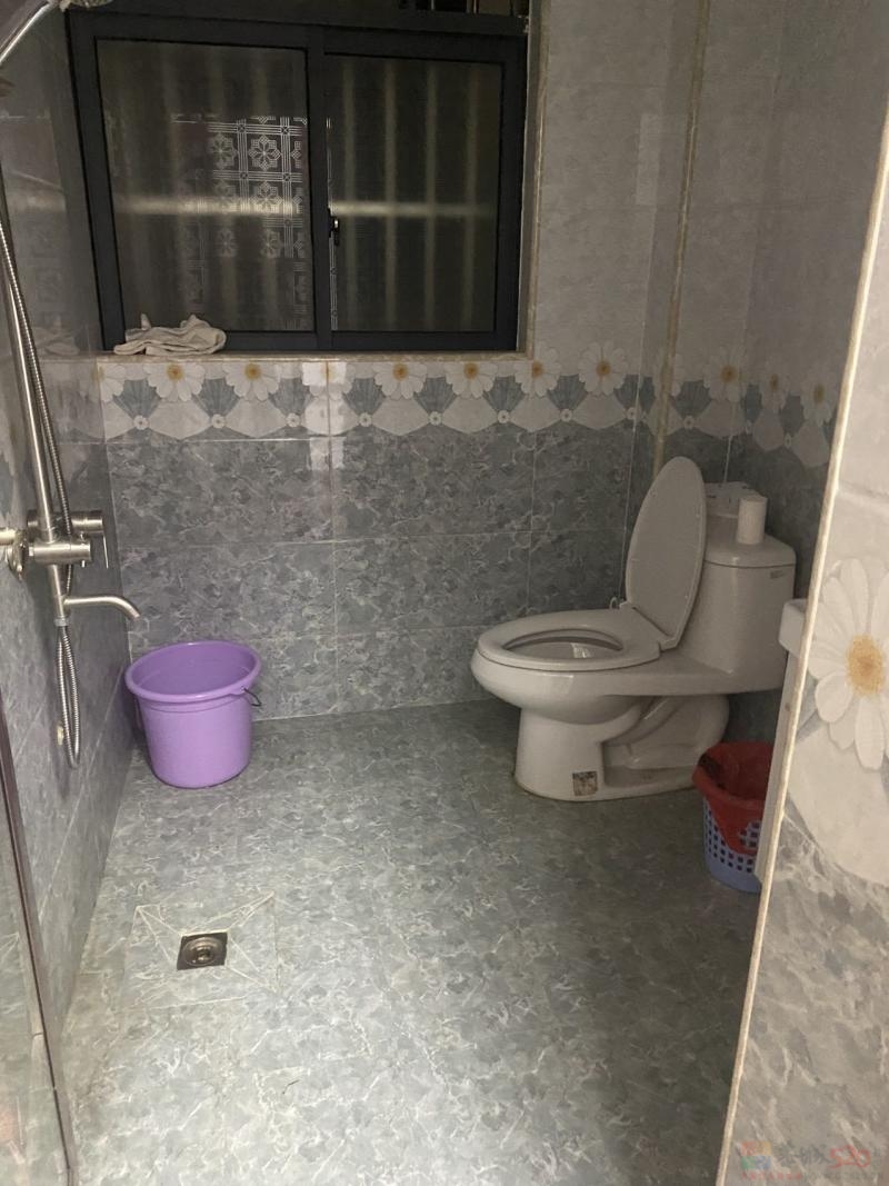 恭城瑶族自治县天和超市旁边 文武大厦电梯房出租！4房二厅二卫！带全新空调 ...806 / 作者:A线材批发2D32B / 帖子ID:320901