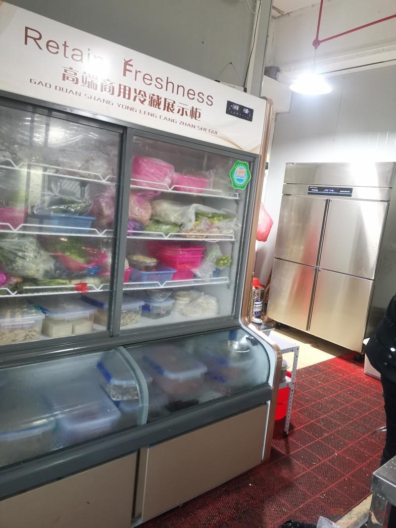 给钱就转！现低价转让营业中大排档，黄金地段，客源稳定，内有包厢，空调， ...287 / 作者:飗昕 / 帖子ID:320905