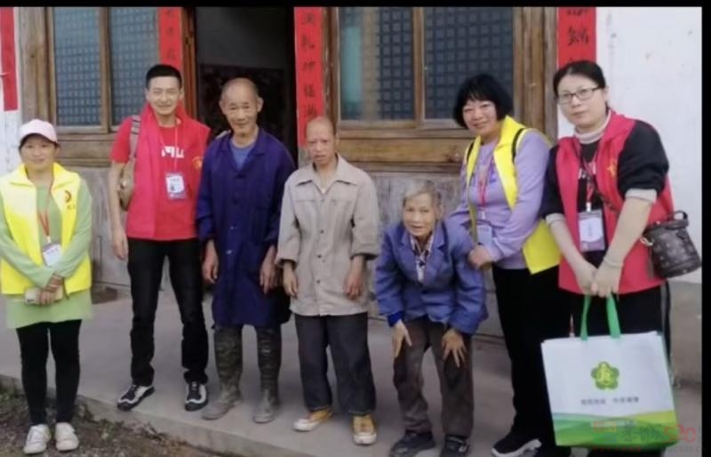 栗木、西岭、三江、龙虎、平安、莲花、招聘助残社工人员，年龄，男女不限， ...81 / 作者:社工 / 帖子ID:321056