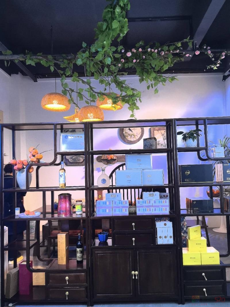 全国连锁诗韵渼美容馆业务需要，现向全城招募志同道合的美业伙伴:
1.?美容 ...881 / 作者:心静4 / 帖子ID:321040